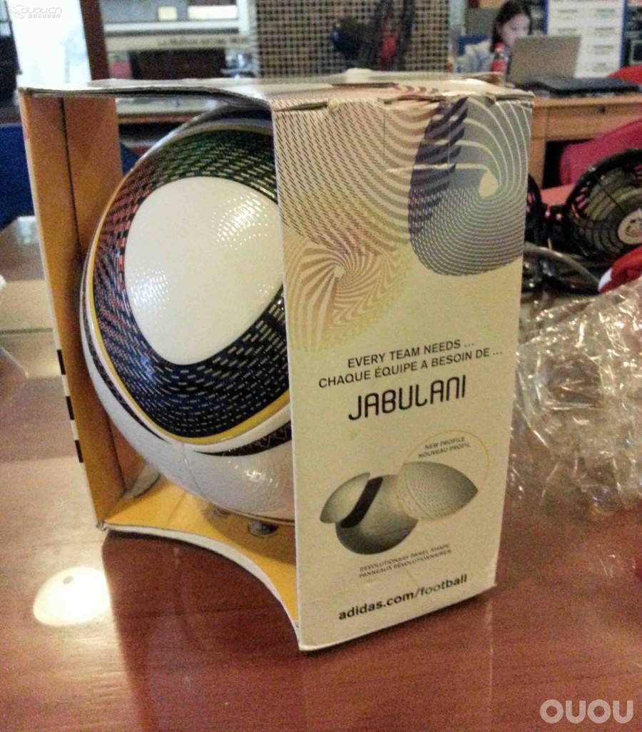 新入猎12顶级日本版HG,爽歪歪,还有南非世界杯足球和联合会用球!!!