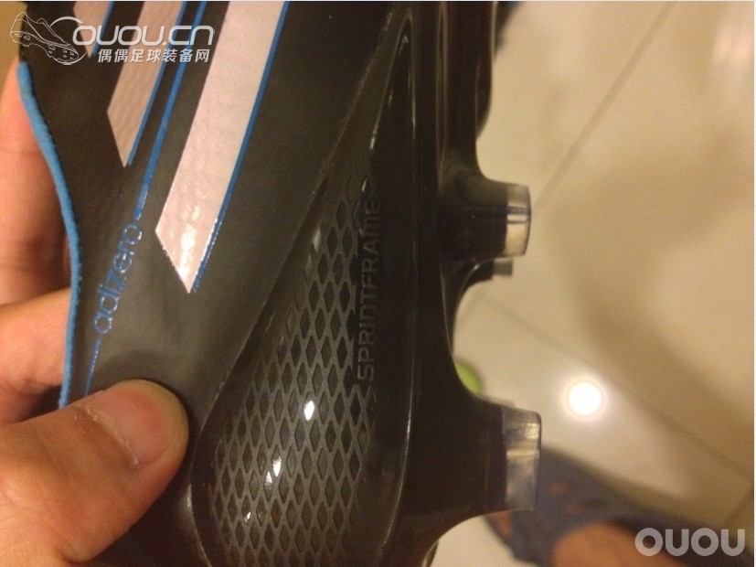 504 黑色皮版 首发么 嘿嘿 简单说说