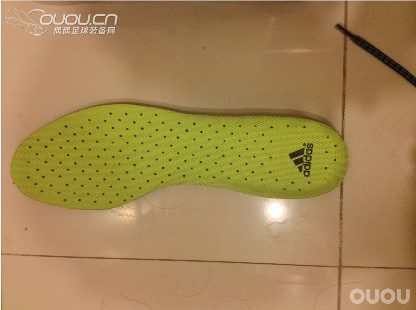 504 黑色皮版 首发么 嘿嘿 简单说说