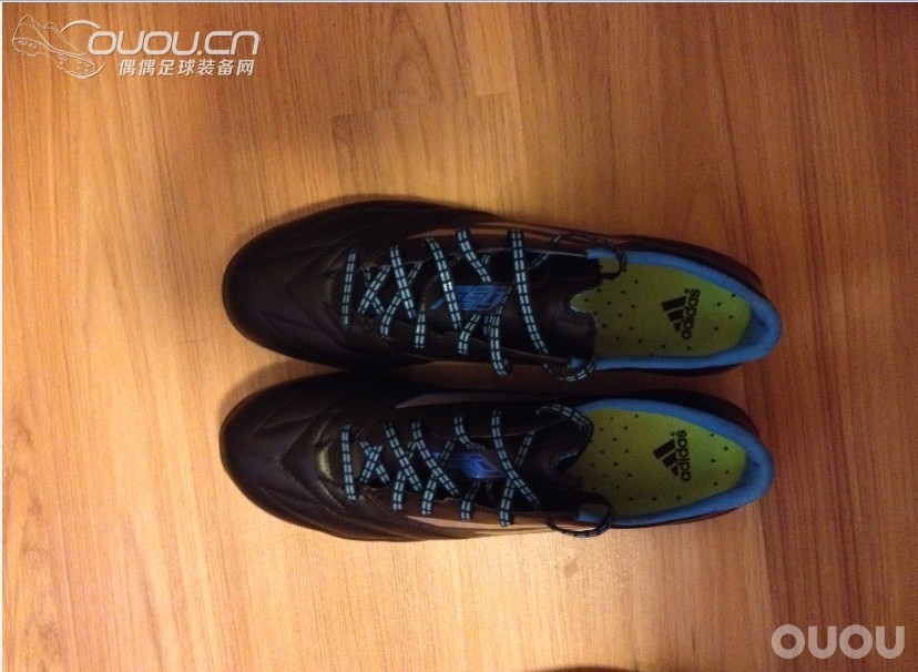 504 黑色皮版 首发么 嘿嘿 简单说说