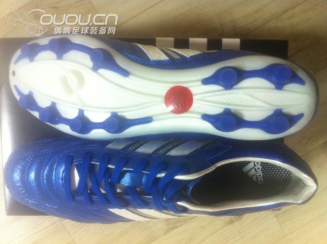 适合自己的才是最好的,只爱释迦TOP蓝白黑