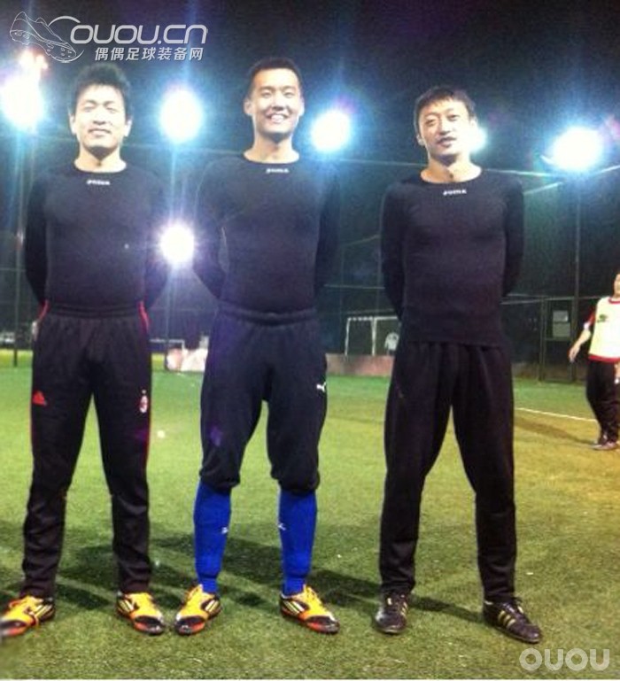 请问这件JOMA霍马 BRAMA CLASSIC正品不?