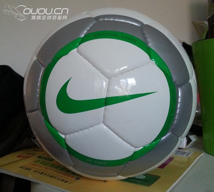 今天发现一枚白菜,不知道算不算。大家鉴定一下哦。