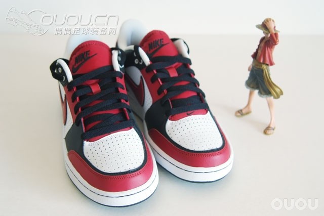 求大神。借地求鉴定,耐克板鞋(完后自删求版主手下留情)