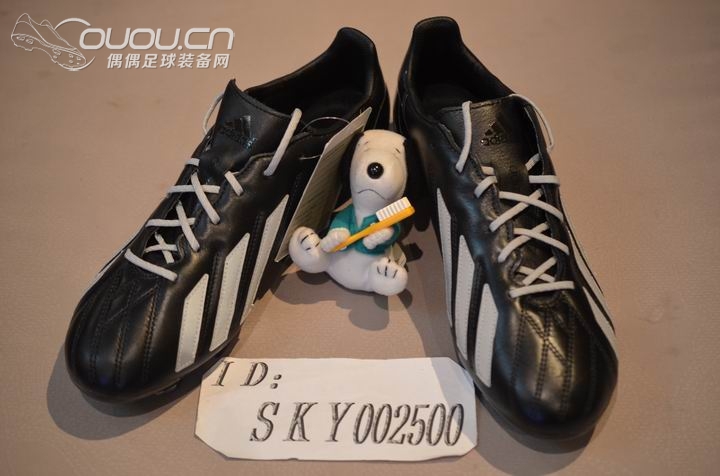 索然无味的噱头—荧光版F50