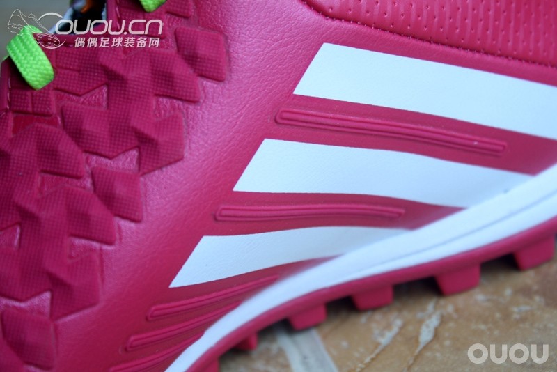 猎鹰LZ II玫红桑巴配色Predator Absolion LZ TF