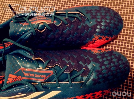 第一双猎鹰 LZ2顶级。骨折后为我送到。