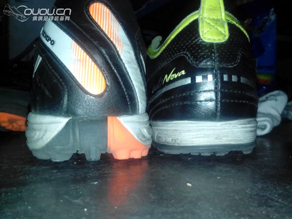 请大家评价一下这两双神器吧!