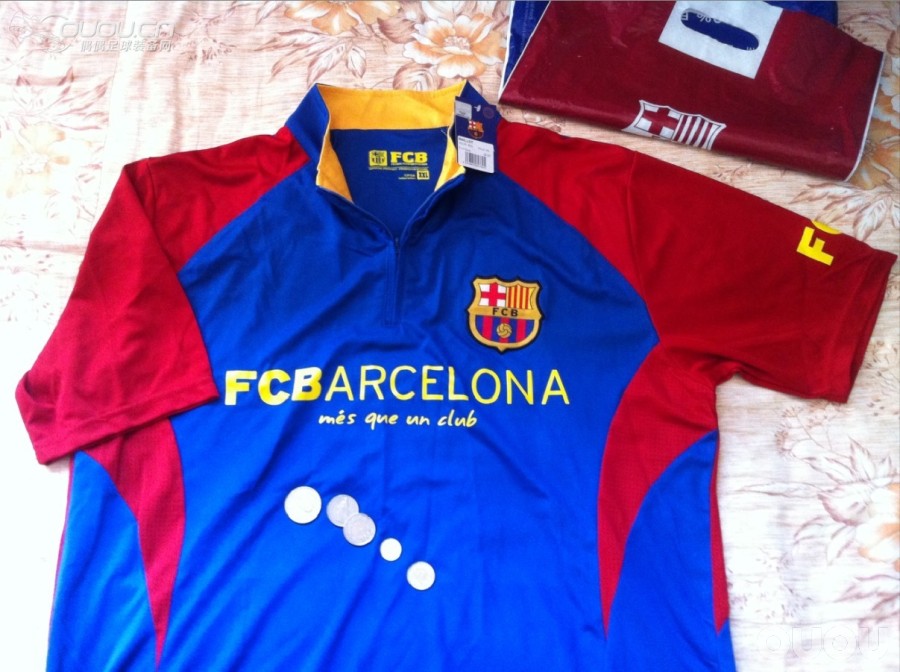 诺坎普的纪念衫