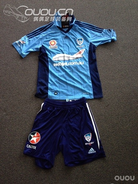 悉尼fc的皮耶罗大飞机