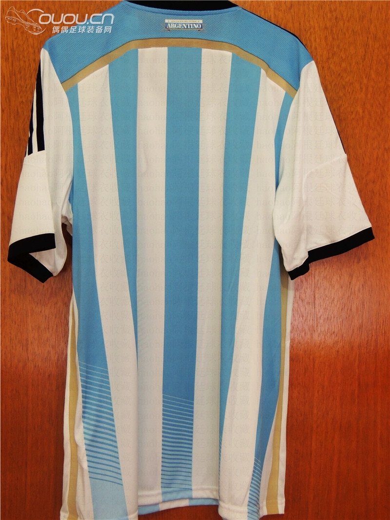 (偶偶全国首发)2014世界杯款阿根廷国家队主场短袖球衣(高清细节图分享)