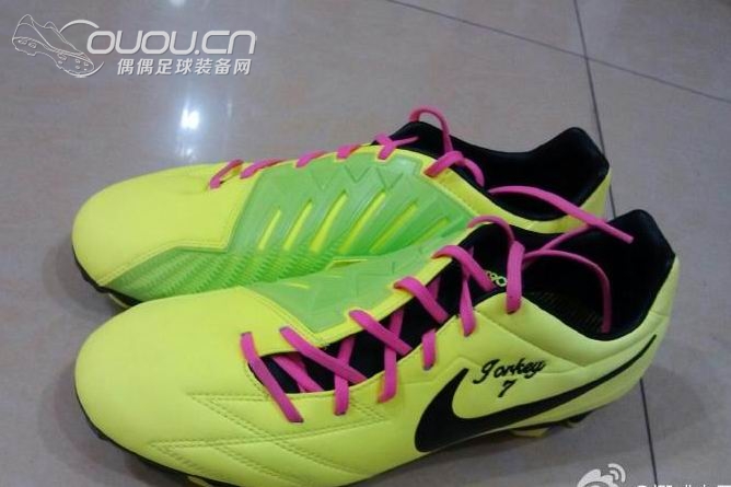 即将奔三,新入LZ2 NC,迈入TF大军,分享个膝盖绷带缠绕方法