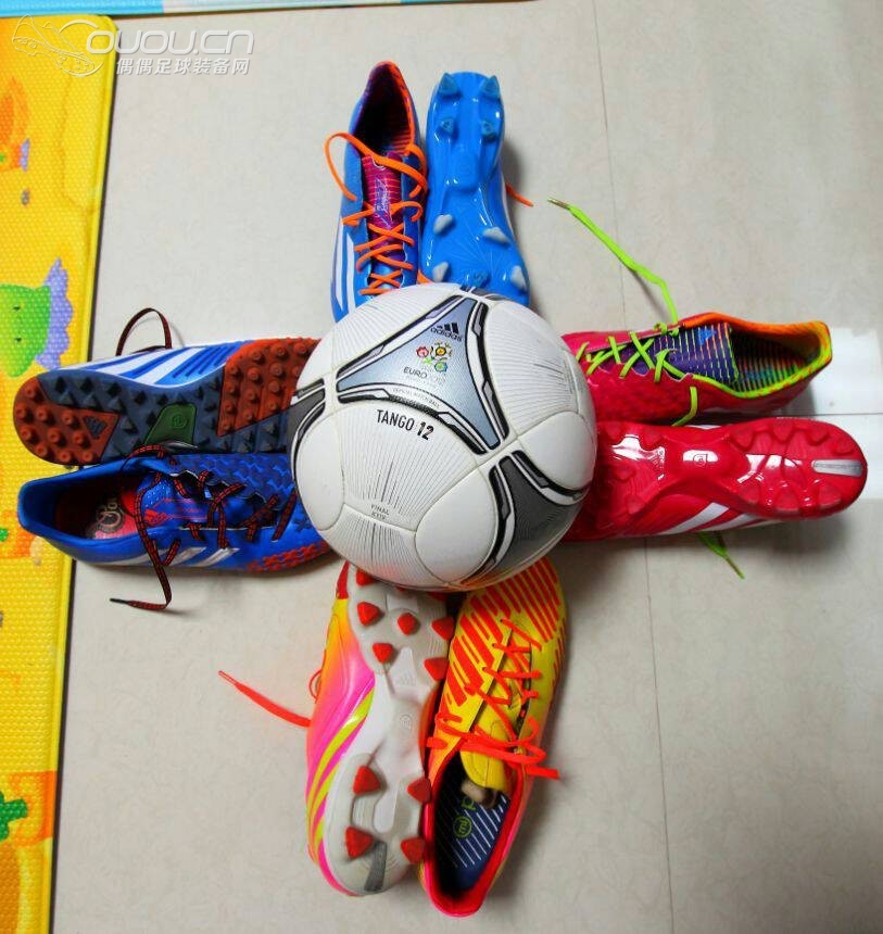 新入桑巴配色战靴,大家围观