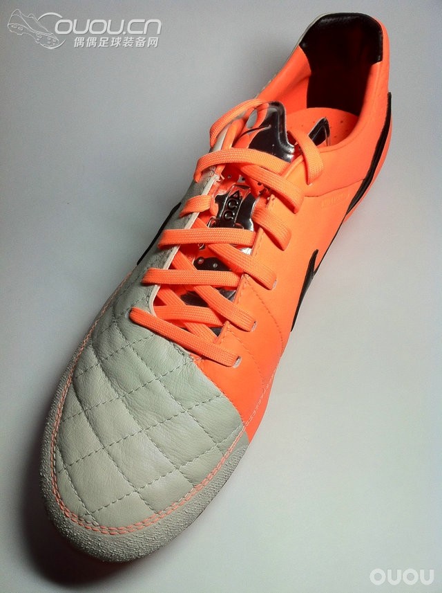 【新年新传奇,马年新马蹄,祝大家马上有传奇,天天买顶级!!】