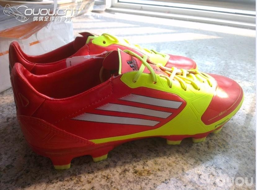 F50 HG对比美津浓 NEO