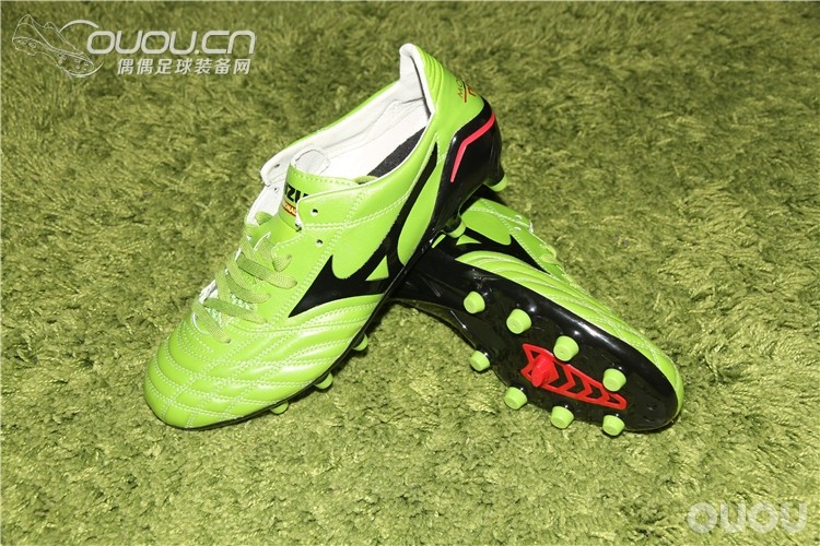 F50 HG对比美津浓 NEO