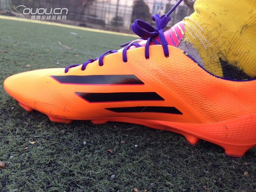 骚爆的F50 IV adizero FG 实战感受