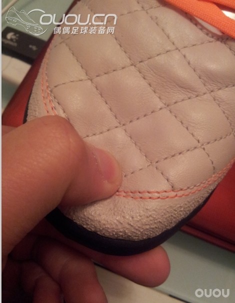 应该是论坛首发2 NIKE TIEMPO LEGACY TF 传奇5 TF