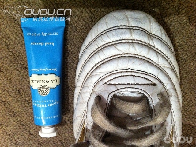 一张流 保养袋鼠皮足球鞋的终极神器