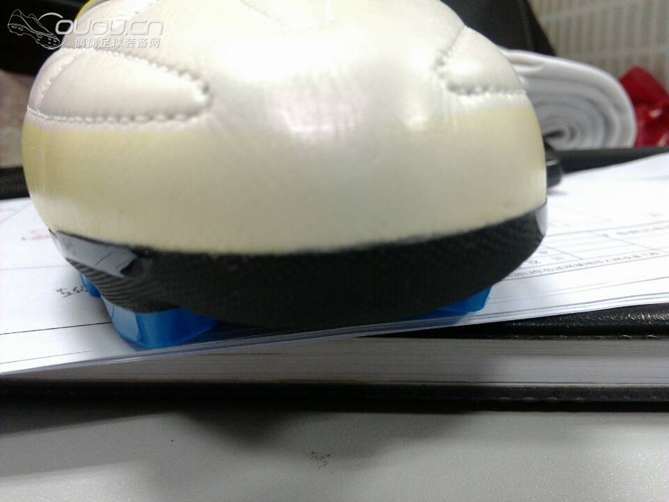 从岛国又漂来了一对F50……