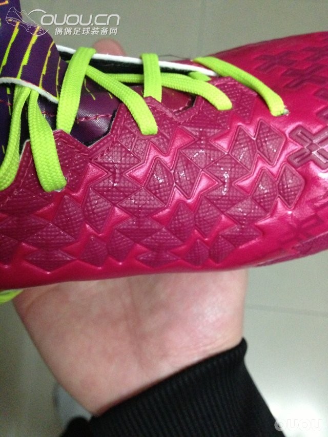 求鉴定—-中端猎13新桑巴配色