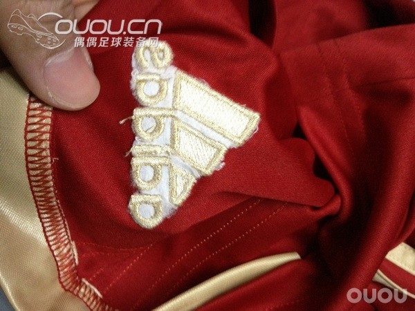 双12入的拜仁短裤 求鉴定。。。