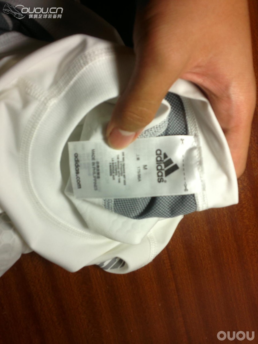 快要入冬了,分享一下自己新装备,拍照时候新发现哦~~