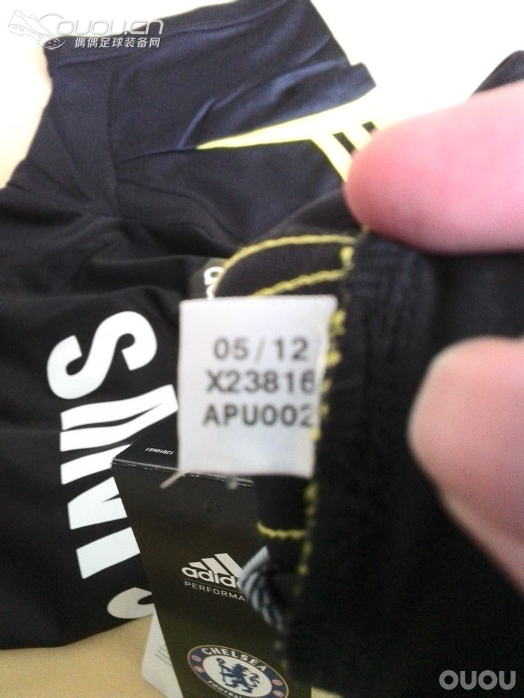 12-13切尔西客场球衣求鉴定