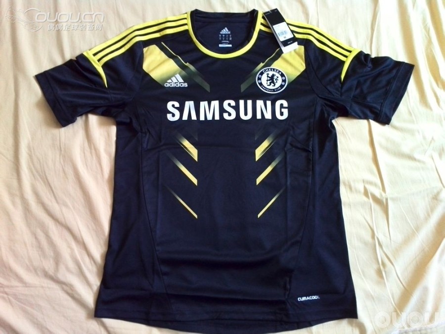 12-13切尔西客场球衣求鉴定