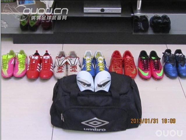 2013我的鞋子、附上球队全家福、