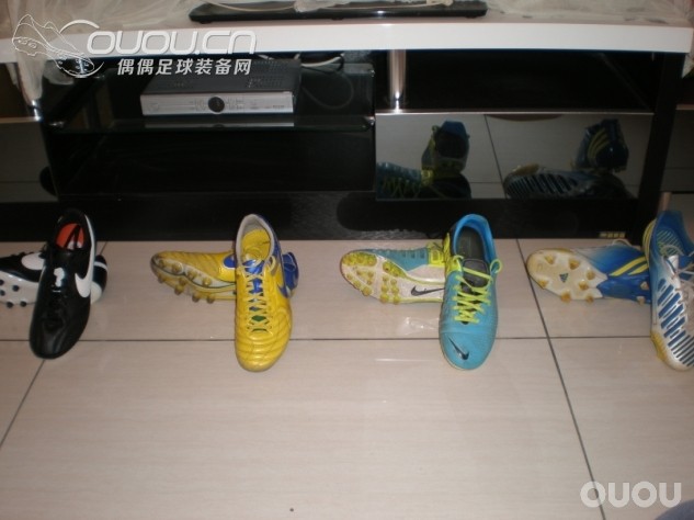 2013我的鞋子、附上球队全家福、