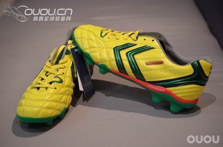 灯红酒绿的黄蜂—Hummel Serrate 2