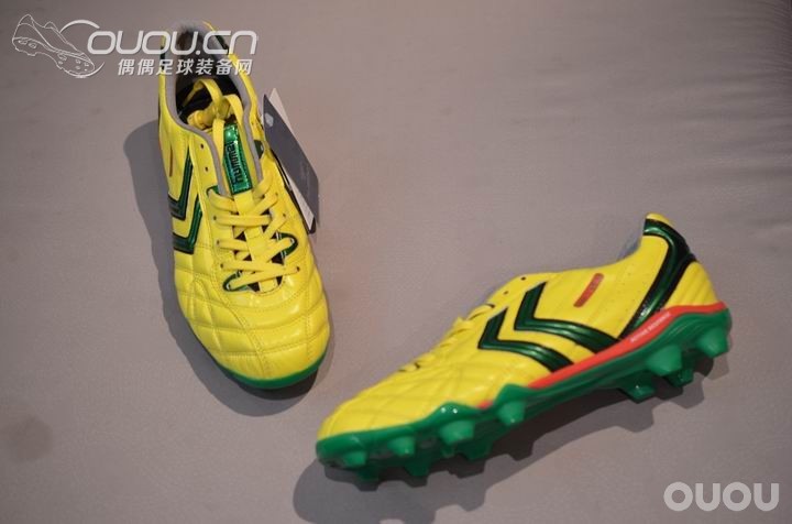 灯红酒绿的黄蜂—Hummel Serrate 2