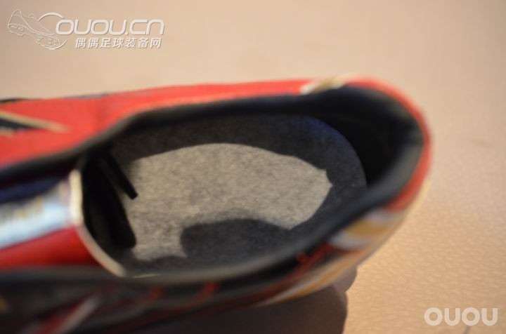 灯红酒绿的黄蜂—Hummel Serrate 2