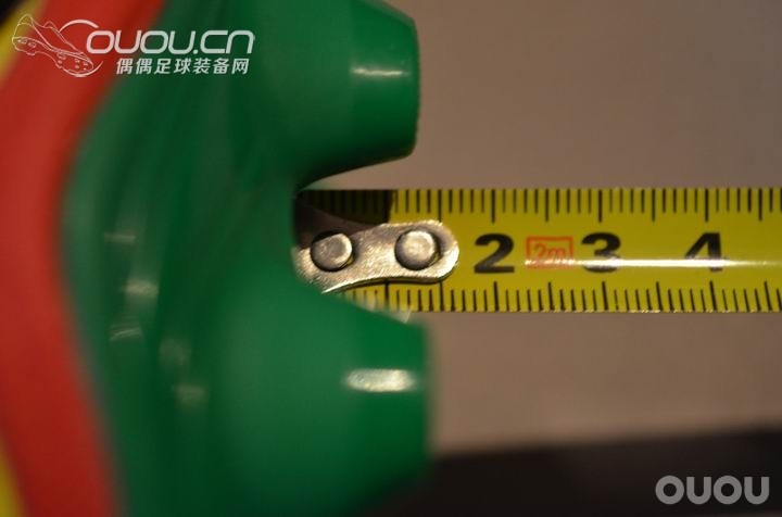 灯红酒绿的黄蜂—Hummel Serrate 2