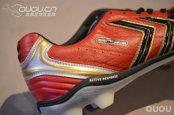 灯红酒绿的黄蜂—Hummel Serrate 2