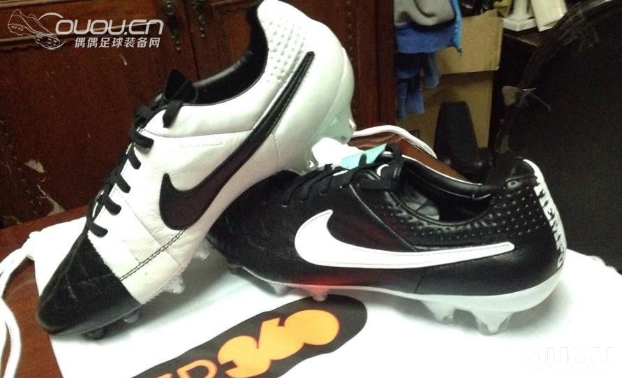 Tiempo Legend V Black/White