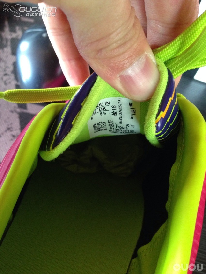 猎13 桑巴粉色 中端 TF 收到拍几张