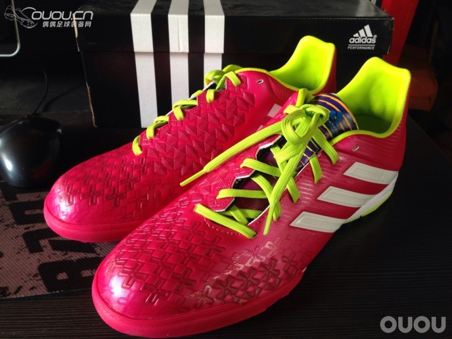 猎13 桑巴粉色 中端 TF 收到拍几张