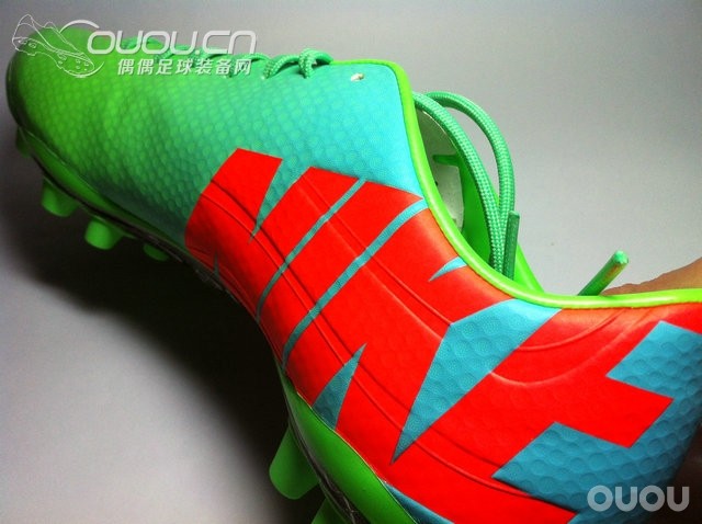 【2014年第一帖,奉上最新刺客9顶级AG和F504顶级AG对比图鉴】