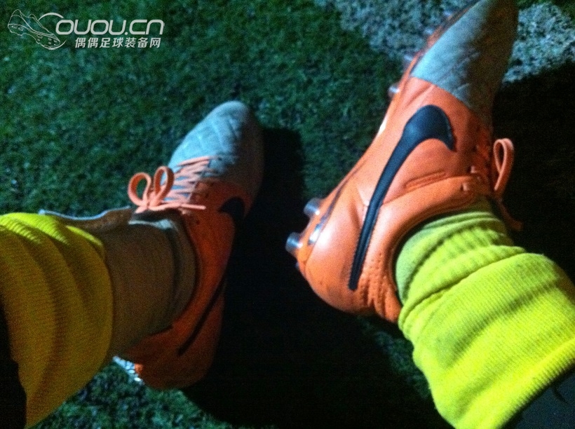 夜场足球,非常过瘾的说。TiempoⅤ,传奇继续。