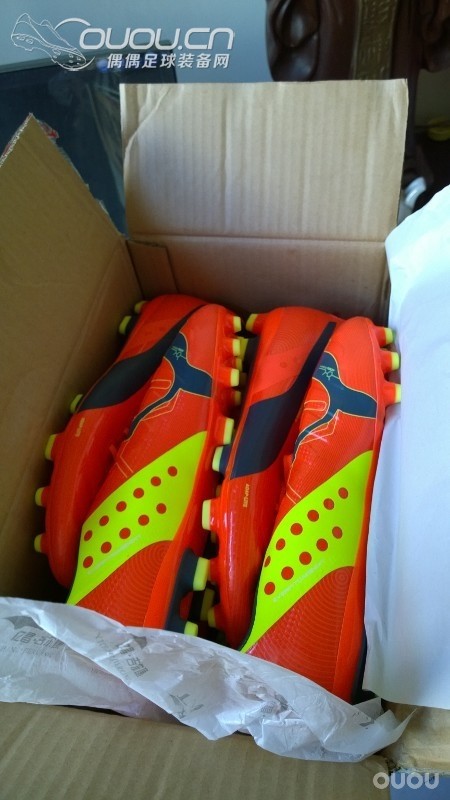 彪马evoPOWER AG或者说HG最新开箱直播,大家一起欣赏。。。。。