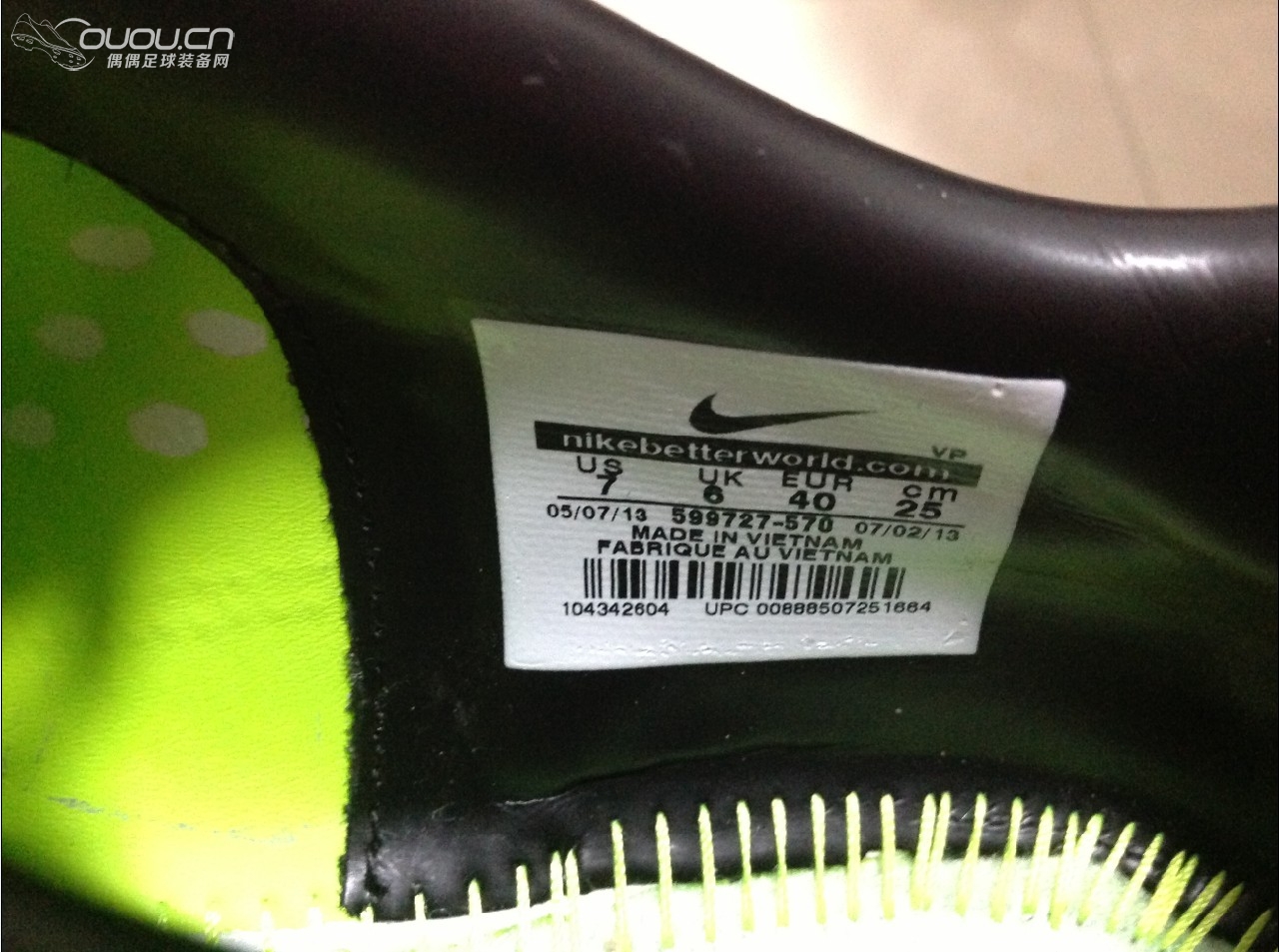 刚入的毒蜂次顶,请达人帮忙鉴定一下真伪!