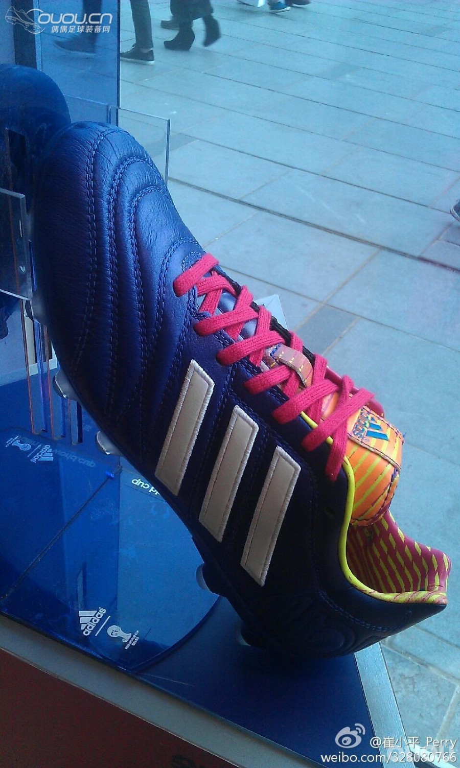 昨天去三里屯adidasi旗舰店转了一圈看到的