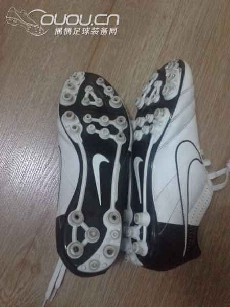 本人闲置NIKE TIEMPO MYSTIC IV AG足球鞋