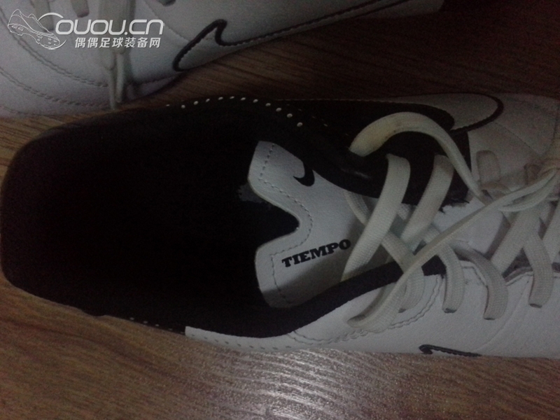 本人闲置NIKE TIEMPO MYSTIC IV AG足球鞋