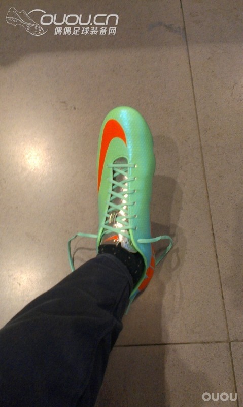 专柜试穿最新顶级MV9,这是什么…?