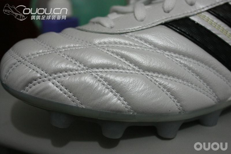 伴着新一代天体之王的加冕典礼,最近变白菜的释迦,附赠猎鹰套装真人兽