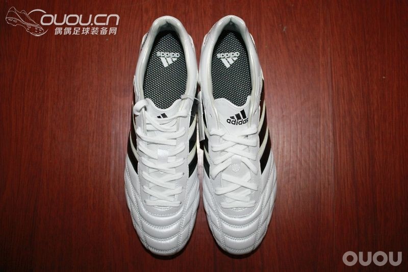 伴着新一代天体之王的加冕典礼,最近变白菜的释迦,附赠猎鹰套装真人兽