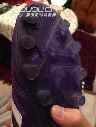 新入桑巴爆炸紫色释迦11PRO HG,简单观察